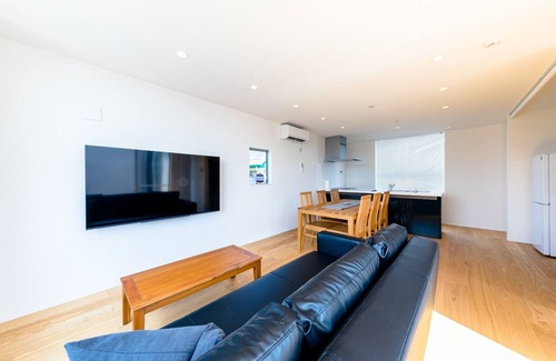 Fujikawaguchiko House | Frame View MtFuji Villawest Newly built Villa/Minamitsuru-gun Yamanashi