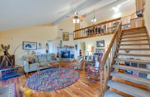 Franklin House | Franklin Cabin Deck with Smoky Mountain Views!