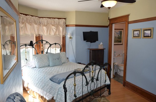 Appleton Bed & Breakfast | Franklin Street Inn B&B