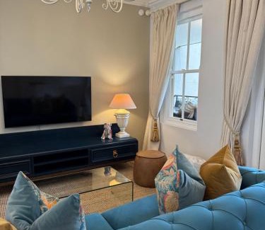 Franschhoek Apartment | Franschoek Lermitage Villa 33 Three Bedroom Lake View