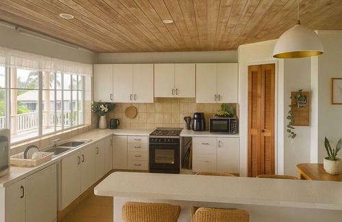 Nikao Tapere House | Free unlimited Wifi & AC spacious 4 bedroom