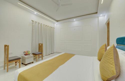 Noida Apartment | Freesia 3-BHK Apartment With Common Gaming Zone Near Popular Malls