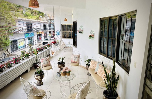 Papantla de Olarte House | Freijoó Vintage House