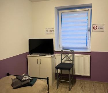 Hueckelhoven House | Fremdenzimmer Sas