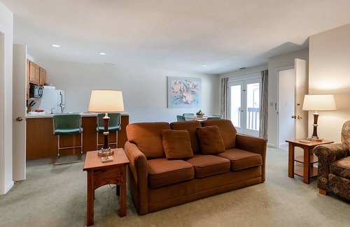 French Lick Villa | French Lick Villas | 4 Units | w/Kitchen | Indoor Pool | Free Parking