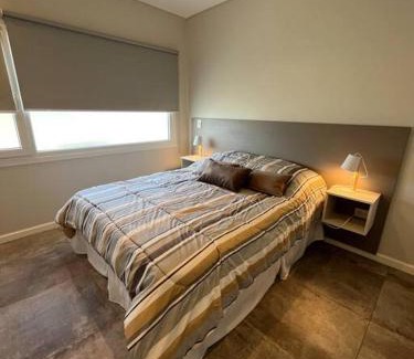 Puerto Madryn Apartment | Frente a la playa, encantador departamento en PB