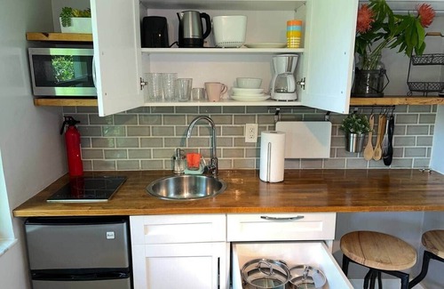 Flagami Apartment | Fresh, comfortable and modern studio in Miami