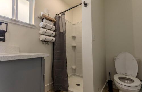 Coeur d'Alene Apartment | Fresh Modern Retreat 5 Min to CDA Lake And Vibrant Downtown