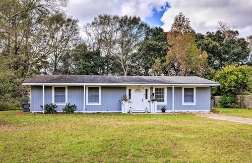 Saint Elmo House | Fresh, Updated Home in Mobile w/ Patio & Yard