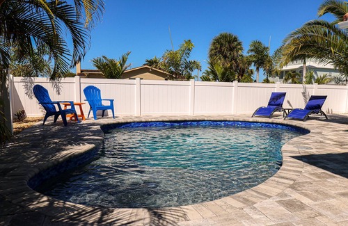 Flor-a-mar House | Freshly Remodeled and Ready For Your Family To Enjoy!