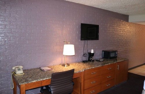 Altus Hotel | Friendship Inn