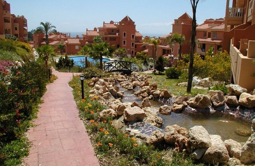 Urbanizacion Hacienda las Chapas Apartment | FROM £245pw, 3bed Sleeps 6 CABOPINO, MARBELLA, SOUTH FACING BALCONY