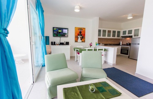 Dominicus Apartment | FRONT CARIBBEAN OCEAN , APARTMENT WITH GARDEN & POOLS & OCEAN ENTRYS