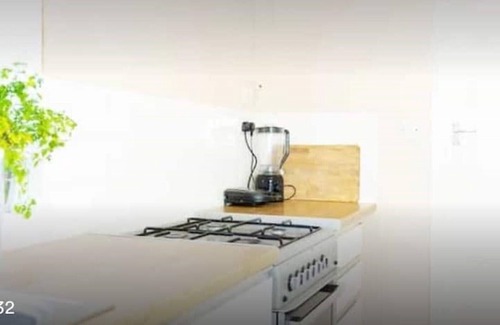 Thorpe Satchville House | FRONT DOUBLE BEDROOM NEAR INFIRMARY