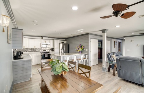 Long Beach House | Front Row Beachfront Long Beach Getaway