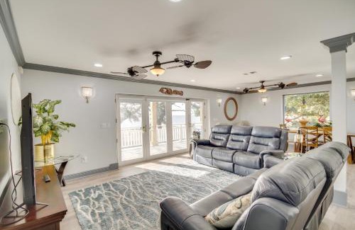 Long Beach House | Front Row Beachfront Long Beach Getaway