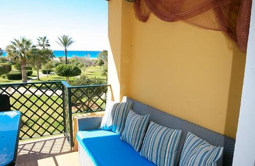 Atlanterra Apartment | Frontal en primera línea de playa 130 mtrs cuadrados