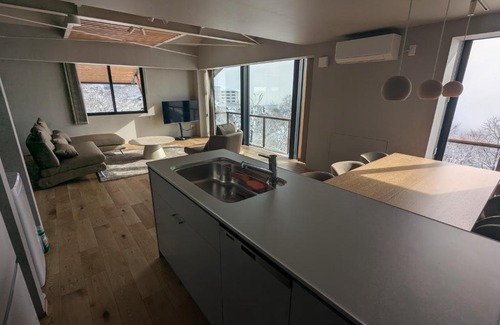 Madarao Mountain Resort Bed & Breakfast | Fujio Pension Madarao Apartment Hotel & Restaurant