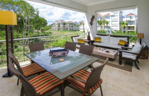 Punta Cana Apartment | Fully equipped apartment overlooking golf course at luxury beach resort