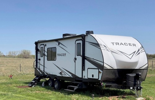 Belfield House | Fully Equipped Camper-Quiet Campground near Medora