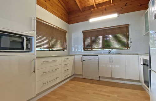 Amity Point House | Fully Fenced, Waterfront with Private Jetty