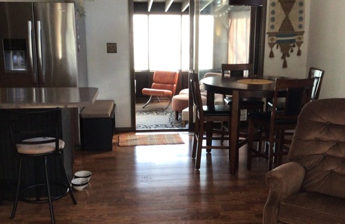 Clear Lake House | Fully furnished 3 bedroom ranch style home with large screened in porch w/garage