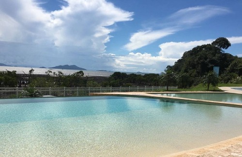 Tumba Vieja Apartment | Fully furnished apartment located in a beach area but very close to the city.