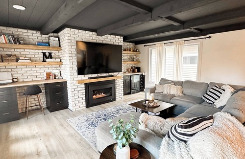 White Bear Lake House | Fully remodeled 3-bedroom house in charming White Bear Lake
