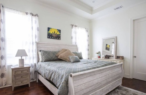 Gentilly Terrace Cottage | Fully renovated house close to Downtown & FQ