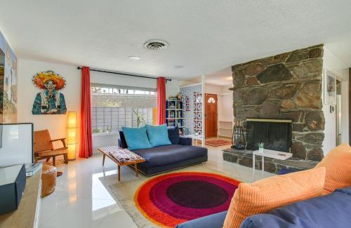 Palm Springs House | Funky Palm Springs Paradise Near Golf Courses