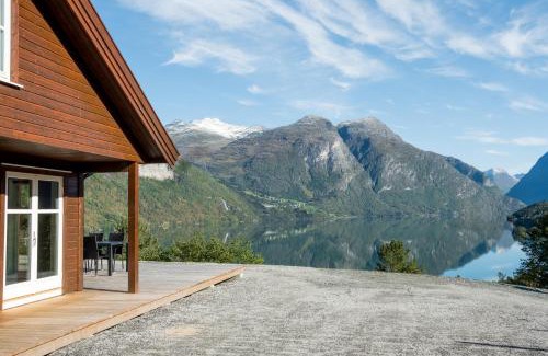 Stryn House | Furetoppen Panorama