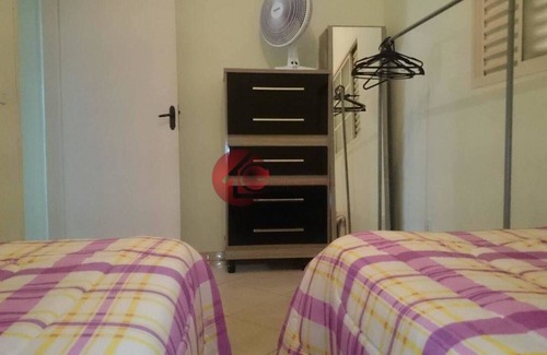 Santa Monica House | Furnished for the season