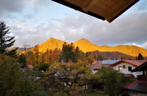 Ruhpolding House | Fuxbau Waldlounge inklusive Chiemgaukarte