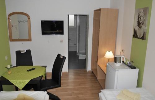 Klushof House | Gästehaus Hanseat