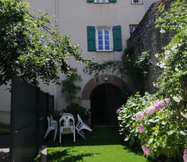 Prades Apartment | Gîte de charme la belle histoire