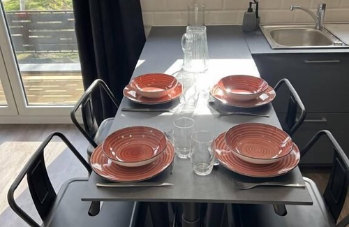 Croissy-Beaubourg Apartment | Gîte en Centre Équestre - Disney à15 mn !