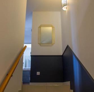 Amberieu-en-Bugey Apartment | Gîte - Quartier ancien