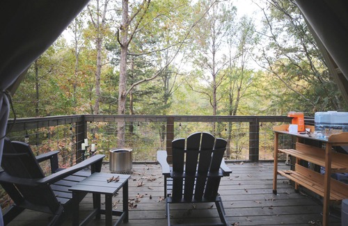Talladega Cabin | G-1 Glamp in Bohamia - 268 acre forest retreat