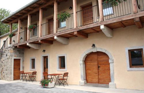 Sezana House | G House