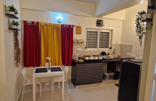 Gachibowli Apartment | Gachibowli Susi stays 102