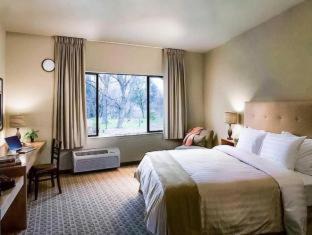 Cascade Hotel | Gaia Hotel & Spa Redding, an Ascend Collection Hotel