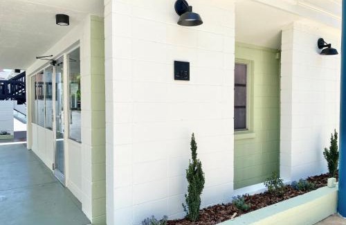 University Heights Hotel | Gainesville Lodge