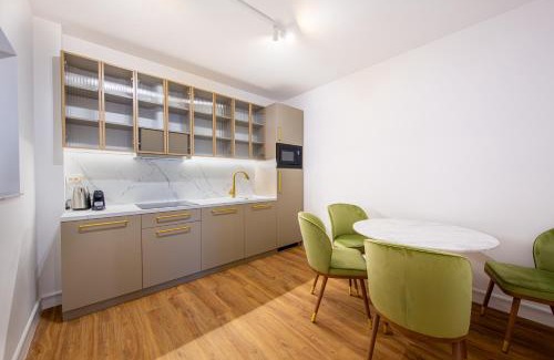 Old Town Apartment | Galant Apartments