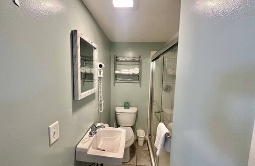 Hulls Cove Hotel | Gallaghers Travels Room 9