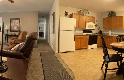 Pendleton House | Game Day Get a Way/Green Pond tournaments/Healthcare Travelers