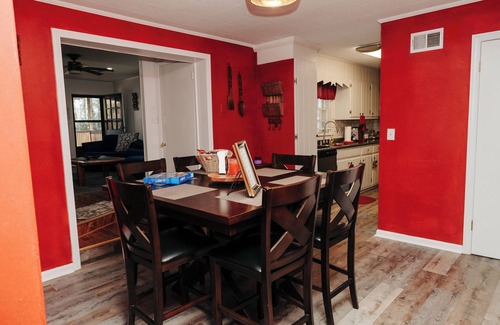 Northport House | Game Day! UA Visitors!