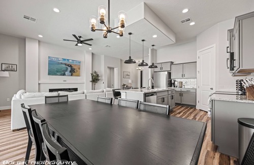 Mesquite House | Game Room Heated Pool & Spa Fire Pit Putting Green Outdoor TV