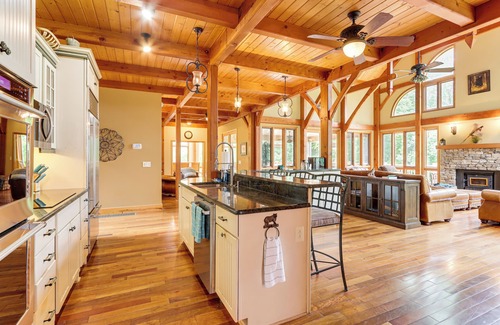 Dahlonega House | Game Room & Pool: Group Getaway in Dahlonega!