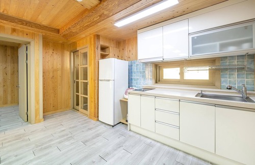 Ganghwa House | Ganghwa Abientot Spa Pension