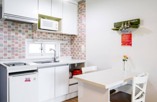 Ganghwa House | Ganghwado Noeul Spa Pension